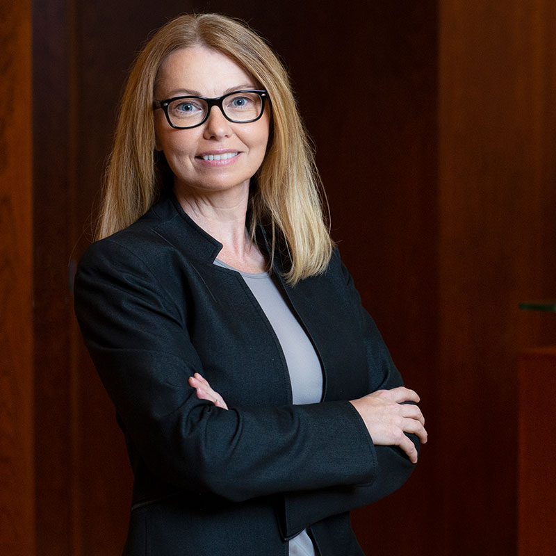 Concentrates her practice in Workers’ Compensation Defense, Employment Law and Insurance Defense.