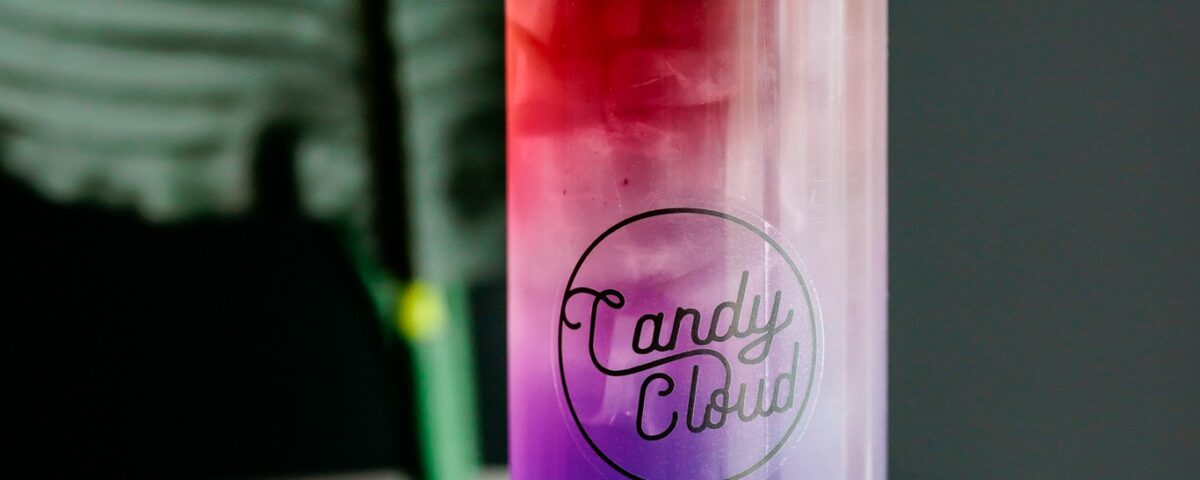 Candy Cloud canned drink with ombre colors